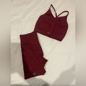 Set active set size small color burgundy